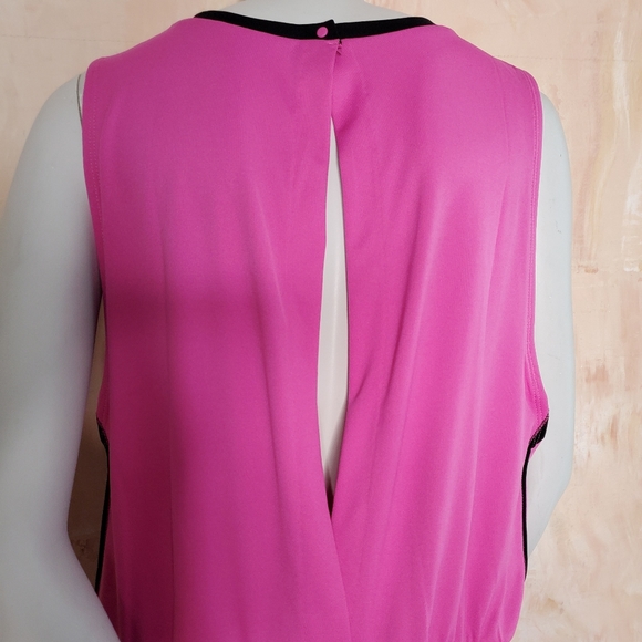 🐞 Nike Dri-Fit Running Romper Size Medium - Picture 9 of 10